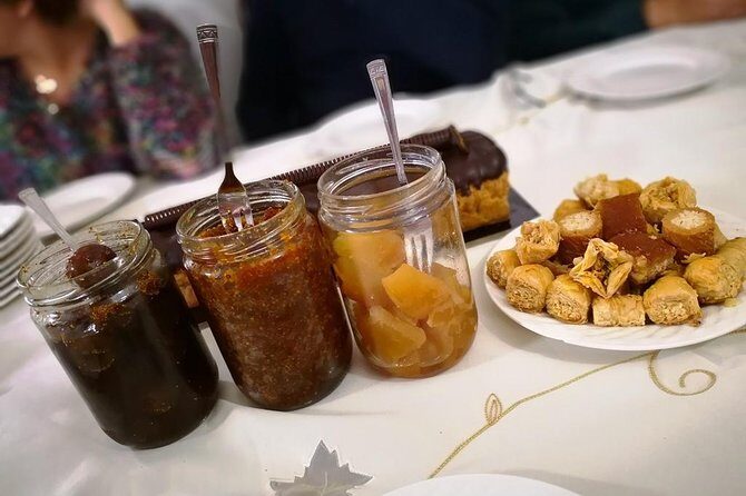 Authentic Lebanese Cooking Lesson and Meal with Tania's Family in Beirut - Step Inside Tania’s Beirut Home Kitchen