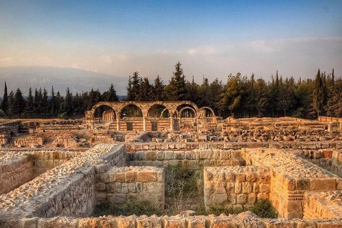 Baalbek, Anjar & Wine: A Journey Through Lebanon's Heritage - The Stone of the Pregnant Woman: quick stop, big myth