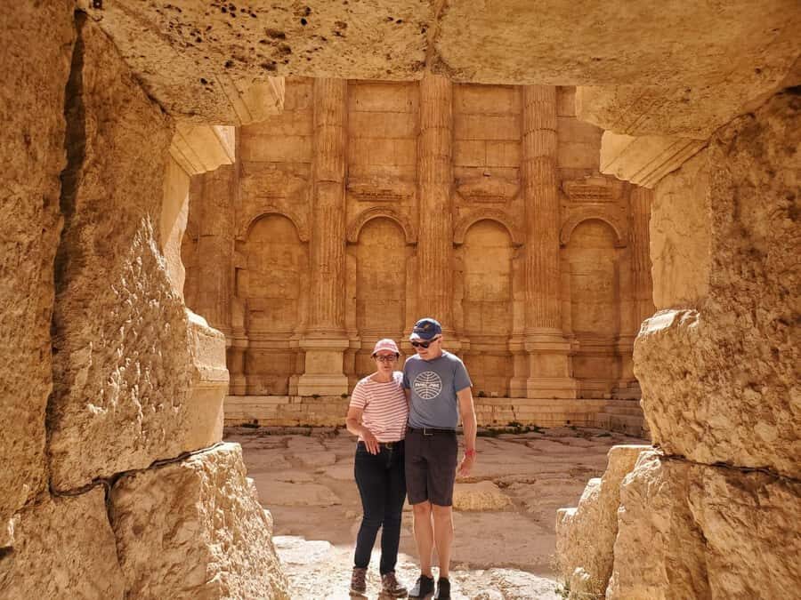 Baalbek Temples & Ksara Caves w/pick-up & multilingual guide - Baalbek’s monumental temples: Jupiter and Bacchus