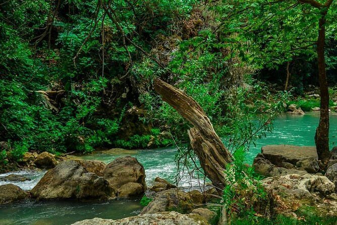 Chouwen Lake Hiking & Swimming - Lake Time and the Cold-Water Reality Check
