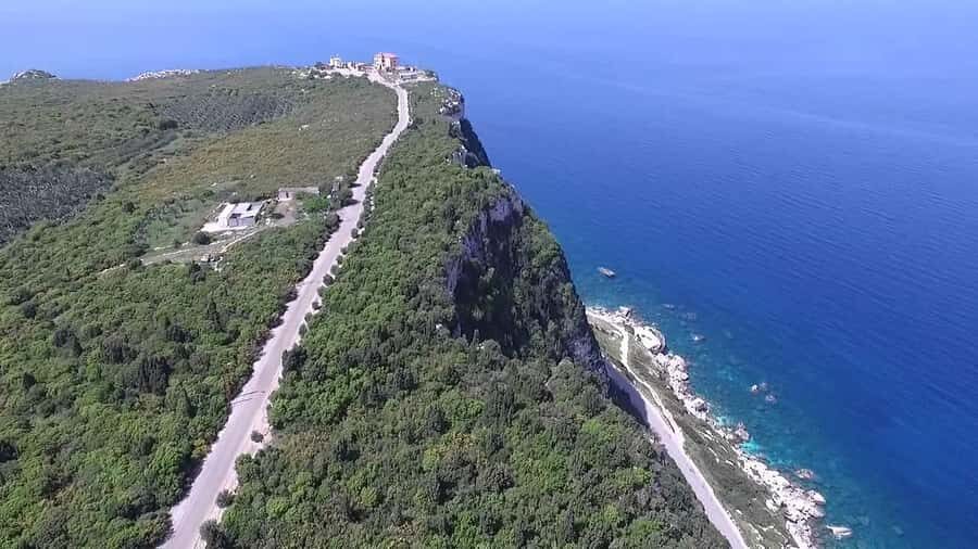 From Beirut: Jeita Grotto, Harissa & Byblos Private Day Tour - Byblos: the ancient harbor you can actually walk