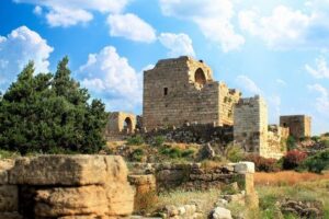 Full-Day Private Tour to Jeita Grotto, Harissa and Byblos - Entering Jeita Grotto: two galleries, millions of years of limestone