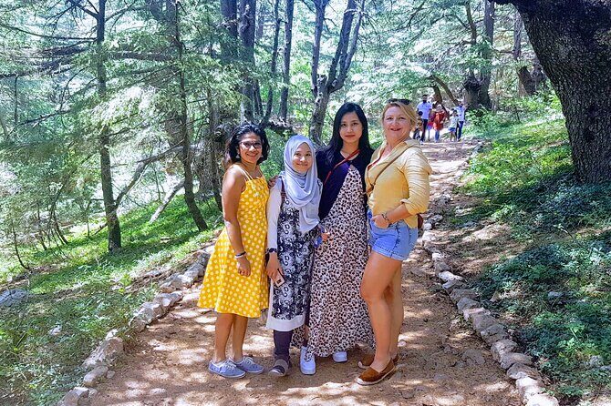 Guided Small-Group Tour to Qadisha, Bcharee & Cedars with Lunch - Lunch and Comfort: A Mountain-Top Reset