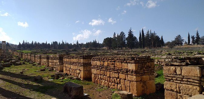 Private Anjar and Baalbek Tour from Beirut with Departure Ticket - Hajar al-Hibla: the Pregnant Woman monolith, up close in a short stop