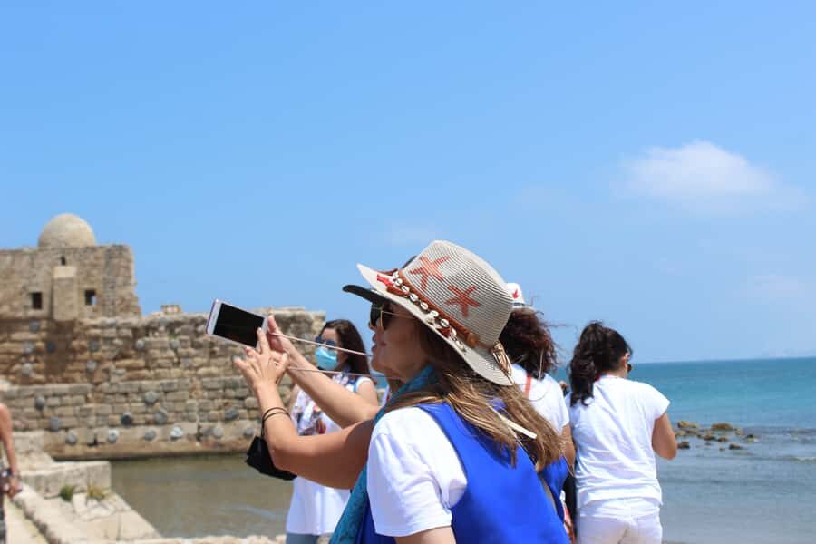 Sidon & Tyre Unesco Heritage w/pick-up, guide, entries+lunch - The guide and driving: what to expect from the human side